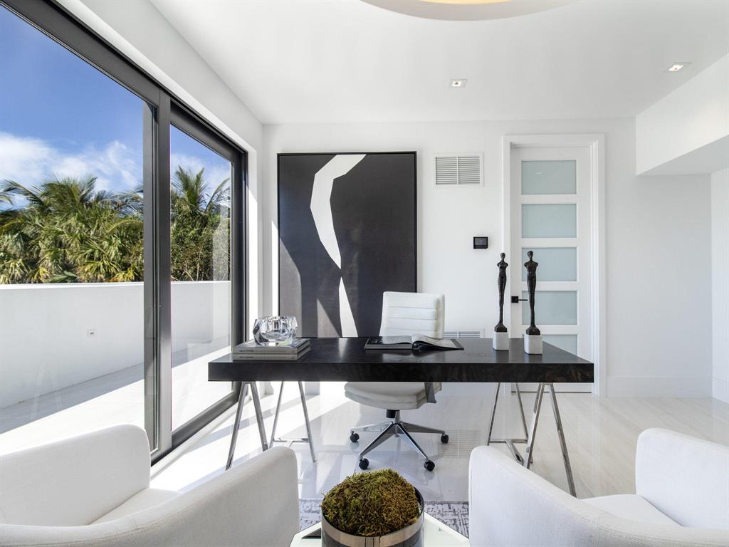 HILLSBORO MILE - Residential