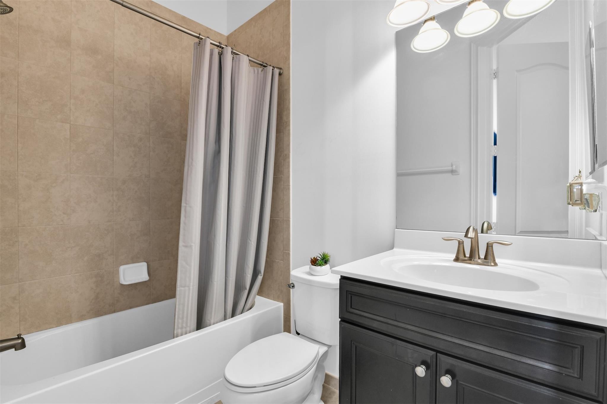 Debuys 180-147 B - Residential