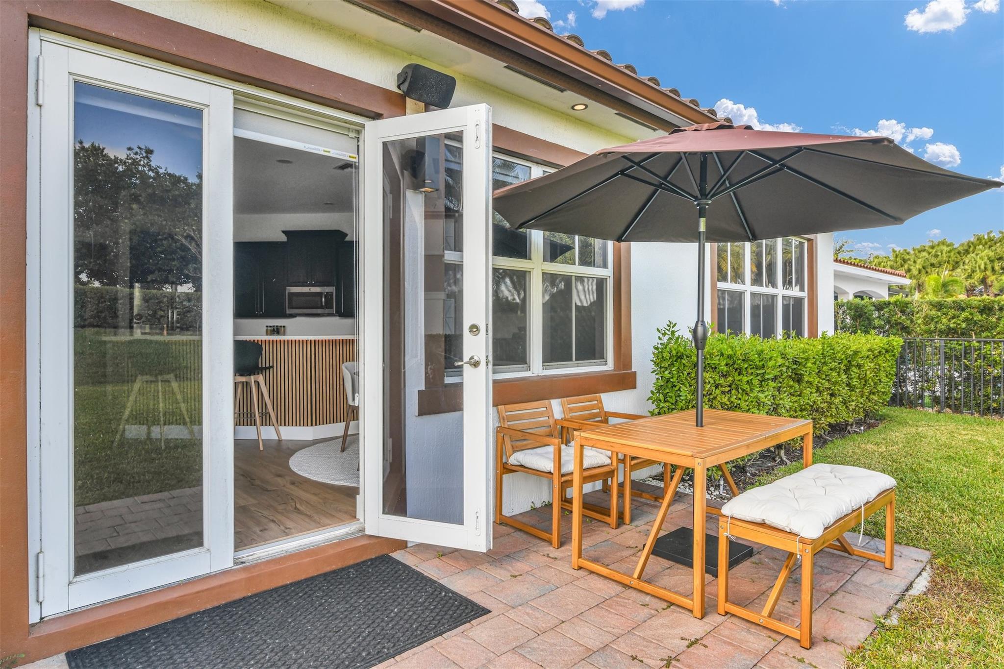 Debuys 180-147 B - Residential