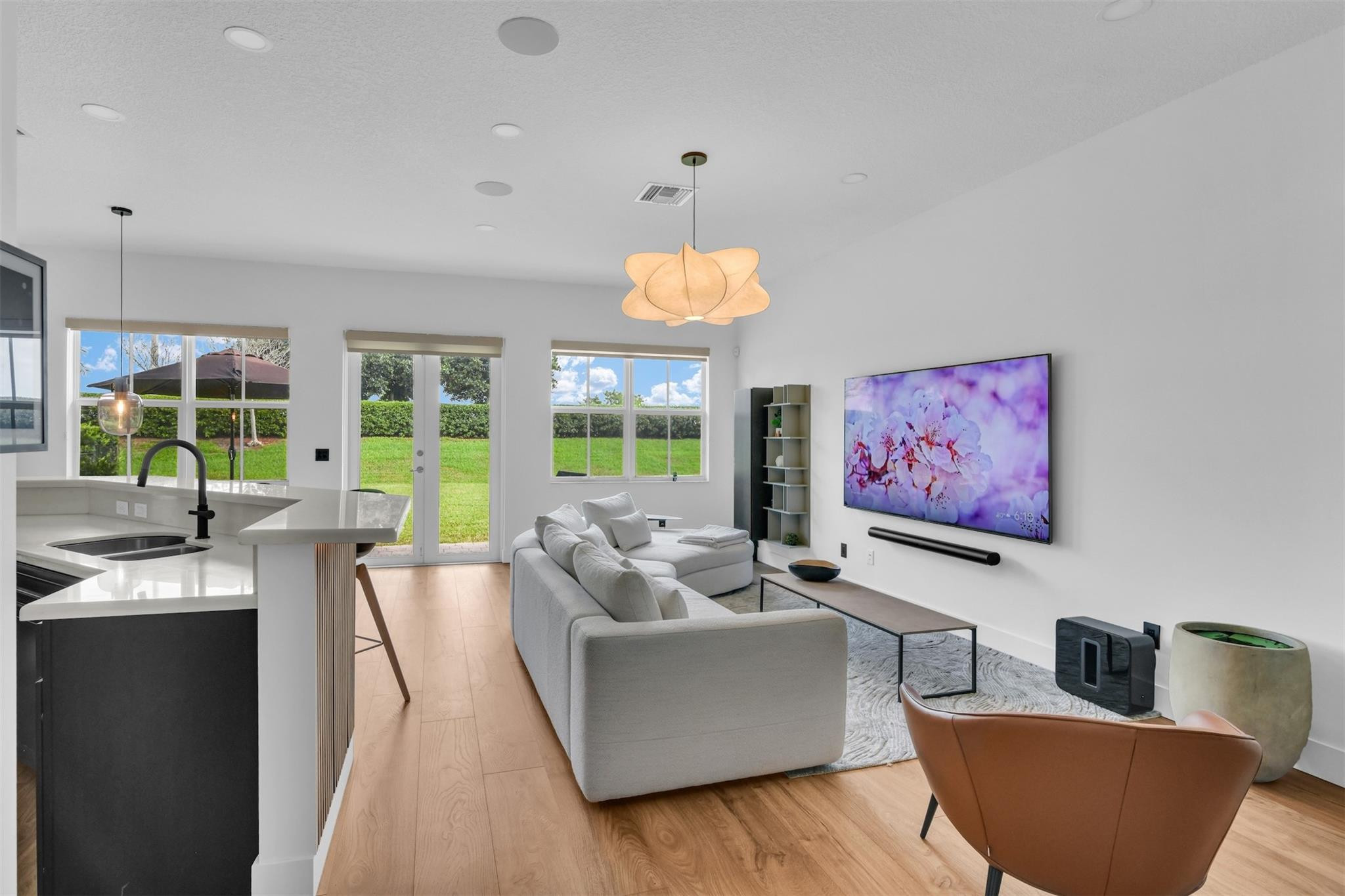 Debuys 180-147 B - Residential