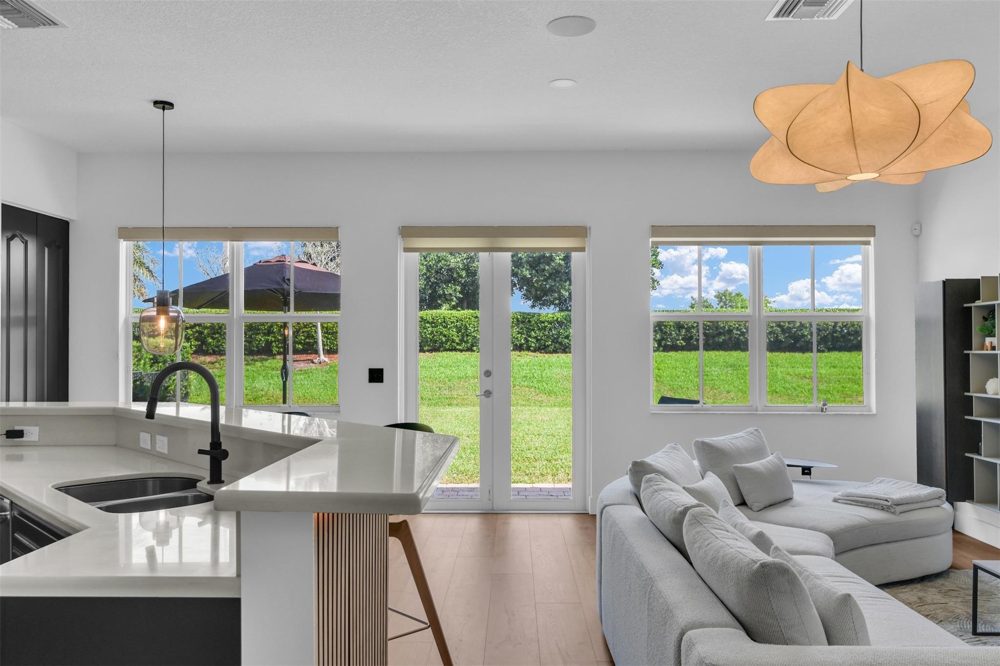 Debuys 180-147 B - Residential