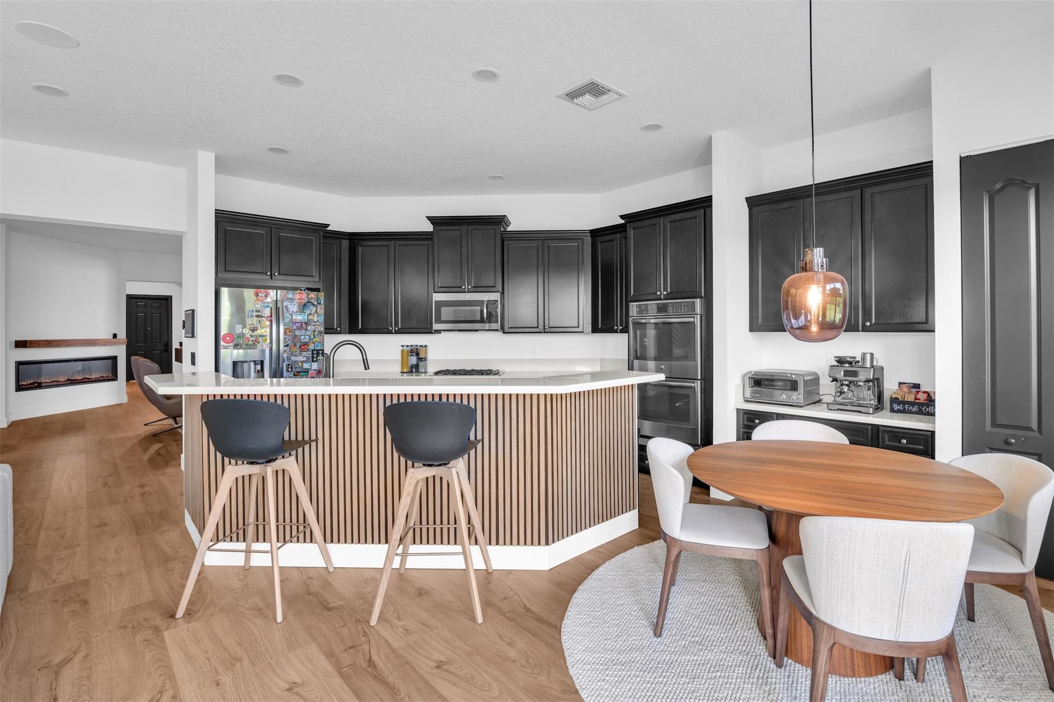 Debuys 180-147 B - Residential