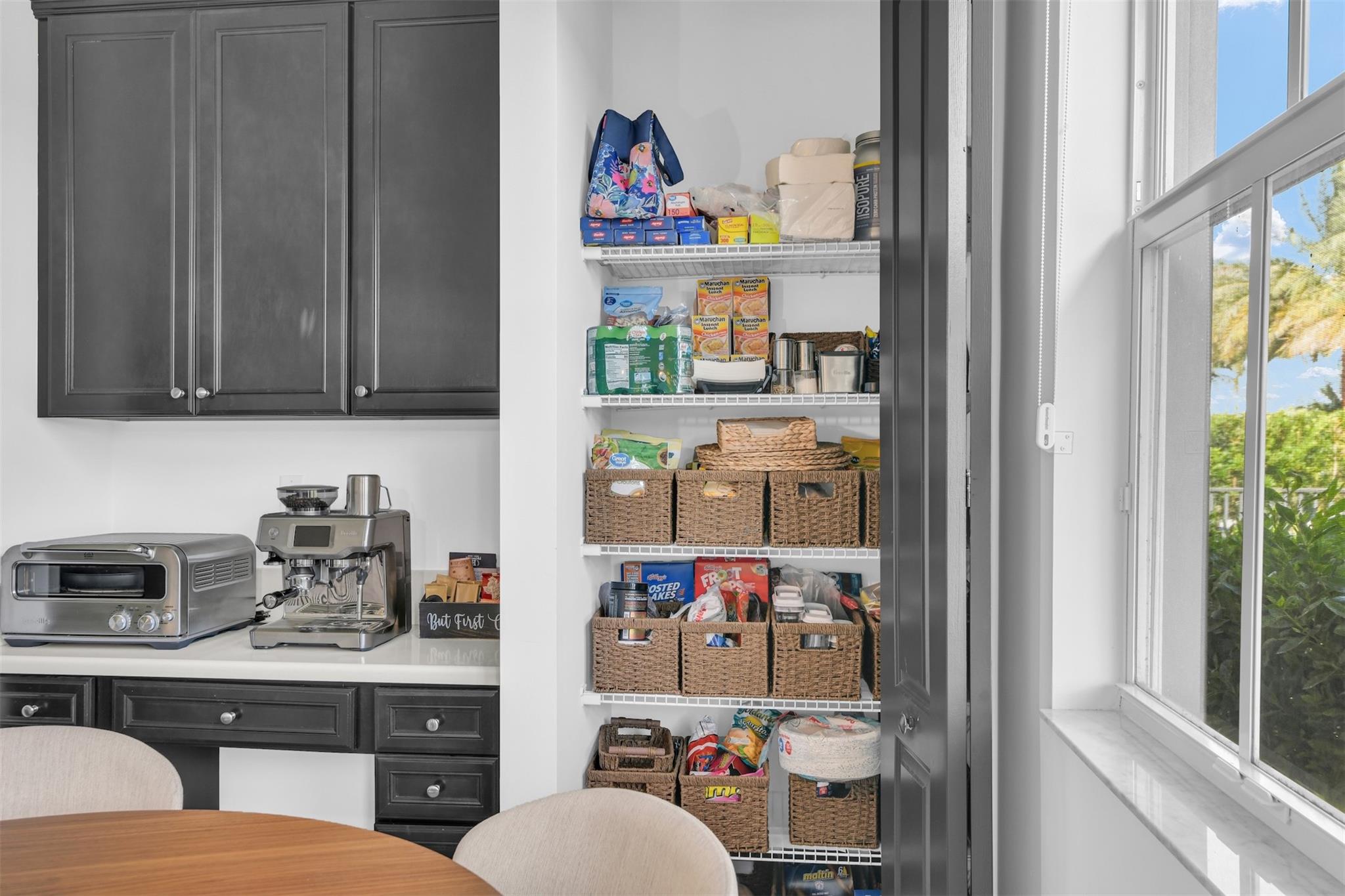 Debuys 180-147 B - Residential