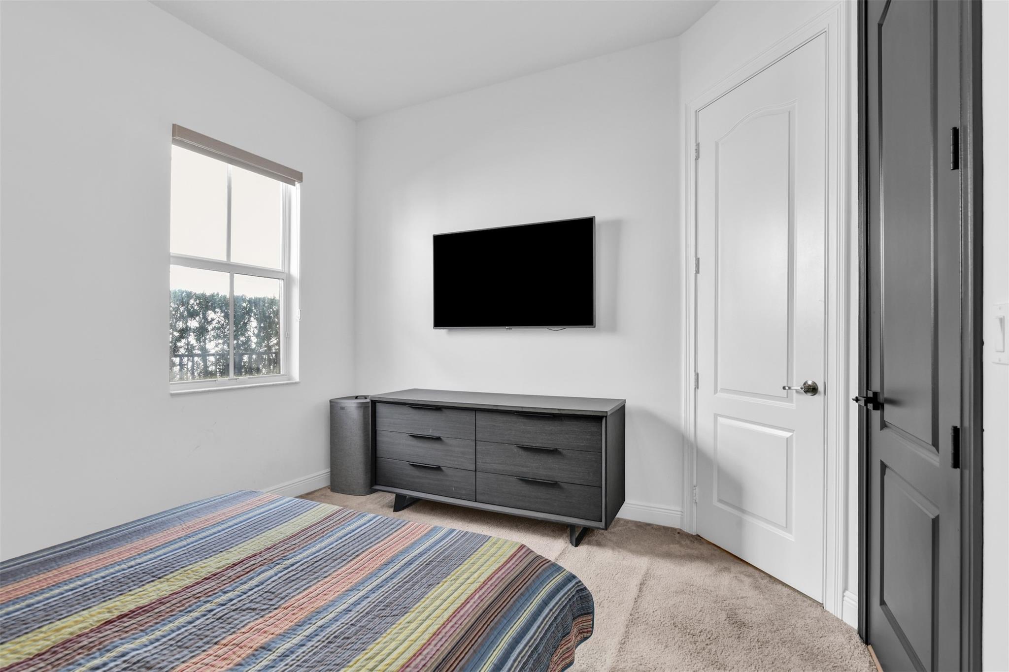 Debuys 180-147 B - Residential