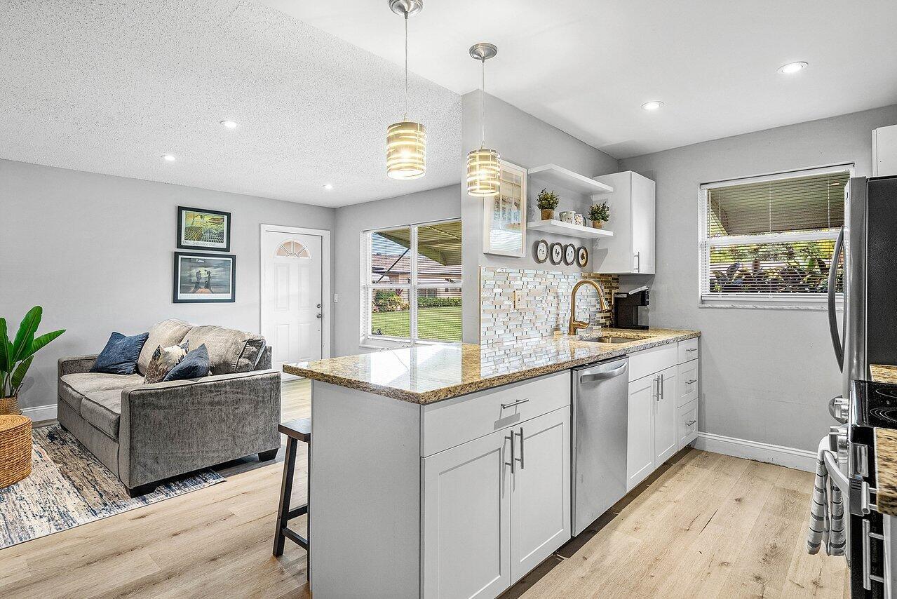 HIGH POINT OF DELRAY SEC - Residential