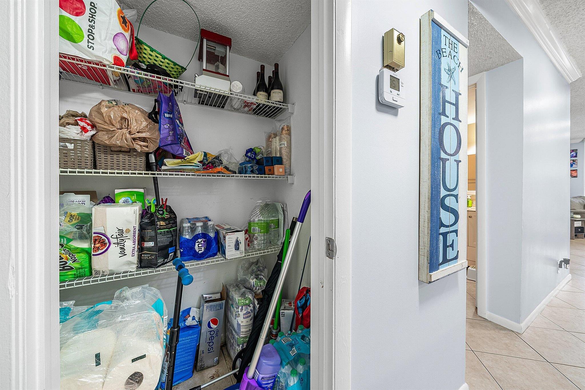 FOUNTAINS OF PALM BEACH C - Residential Lease