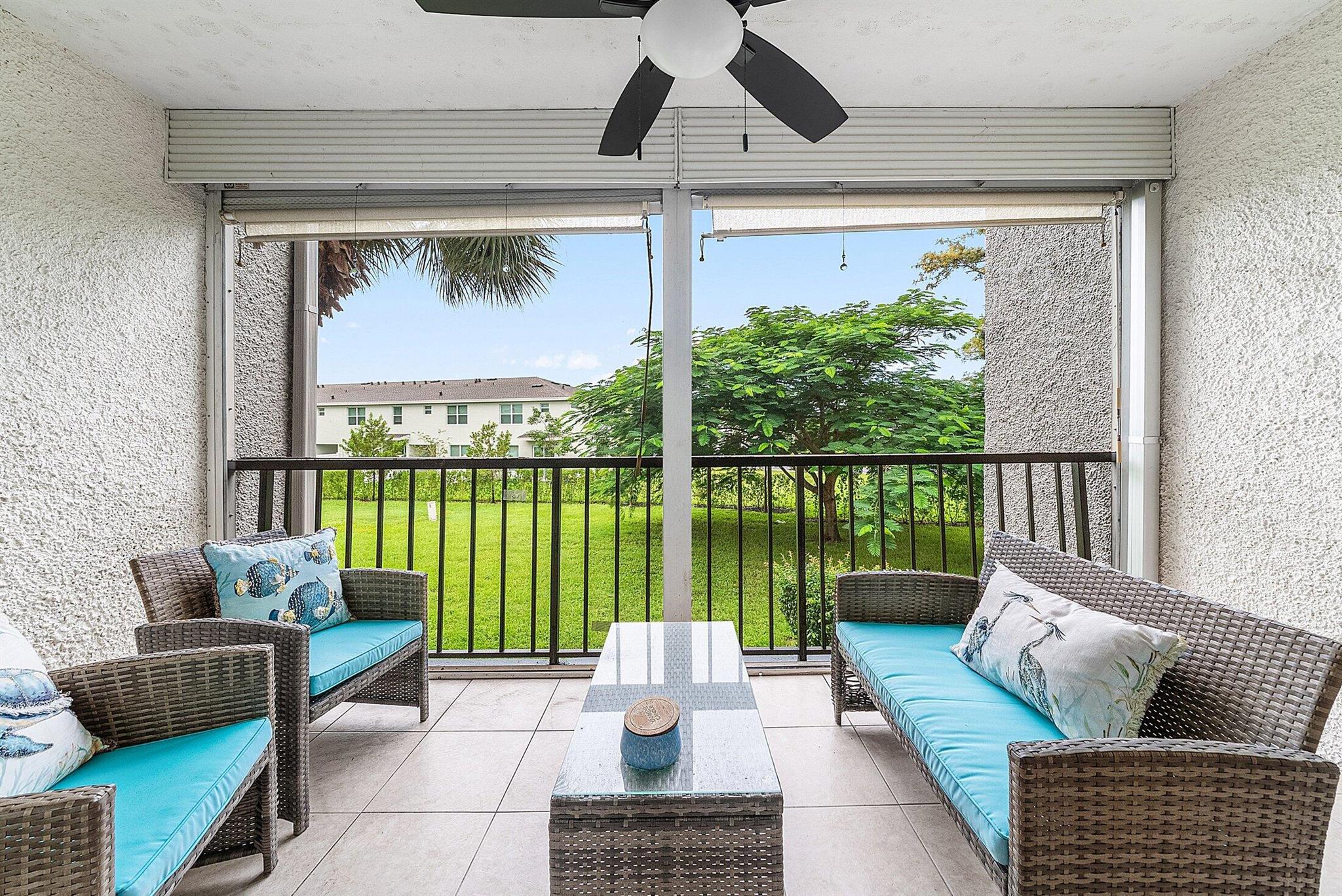 FOUNTAINS OF PALM BEACH C - Residential Lease