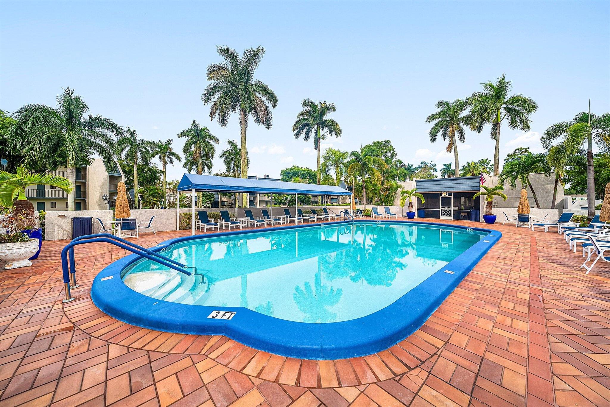 FOUNTAINS OF PALM BEACH C - Residential Lease