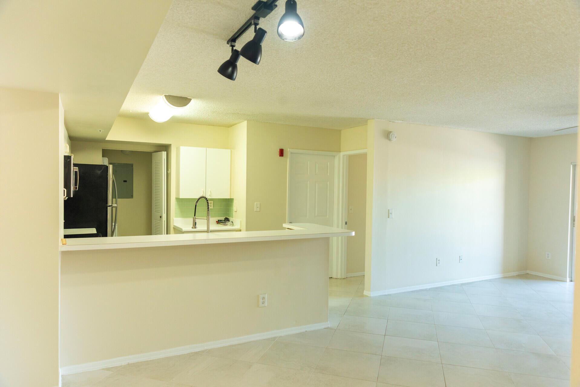 COLLEGE PARADISE !! MODERN 2 BED 2 BATH CONDO STEPS AWAY FROM NSU.Discover this beautifully updated 2-bedroom, 2-bathroom apartment perfectly situated in Davie. Just steps away from Nova Southeastern University.This residence features:✔ Freshly painted interiors for a clean, move-in-ready look✔ Modern stainless steel appliances for a sleek kitchen experience✔ Spacious layout ideal for comfortable living and entertaining✔ Prime location with easy access to campus, shopping, and diningWhether you're a student, professional, or looking for convenience in a vibrant community. Don't miss this opportunity!