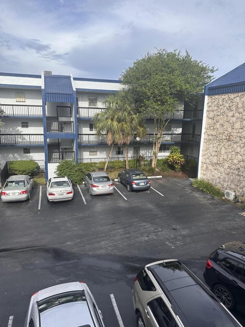 Tiny photo for 3090 Holiday Springs Boulevard #310, Margate, FL 33063 (MLS # B26041016)