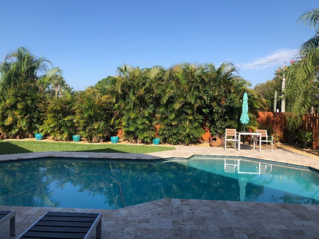 1541 W Oak Knoll Cir