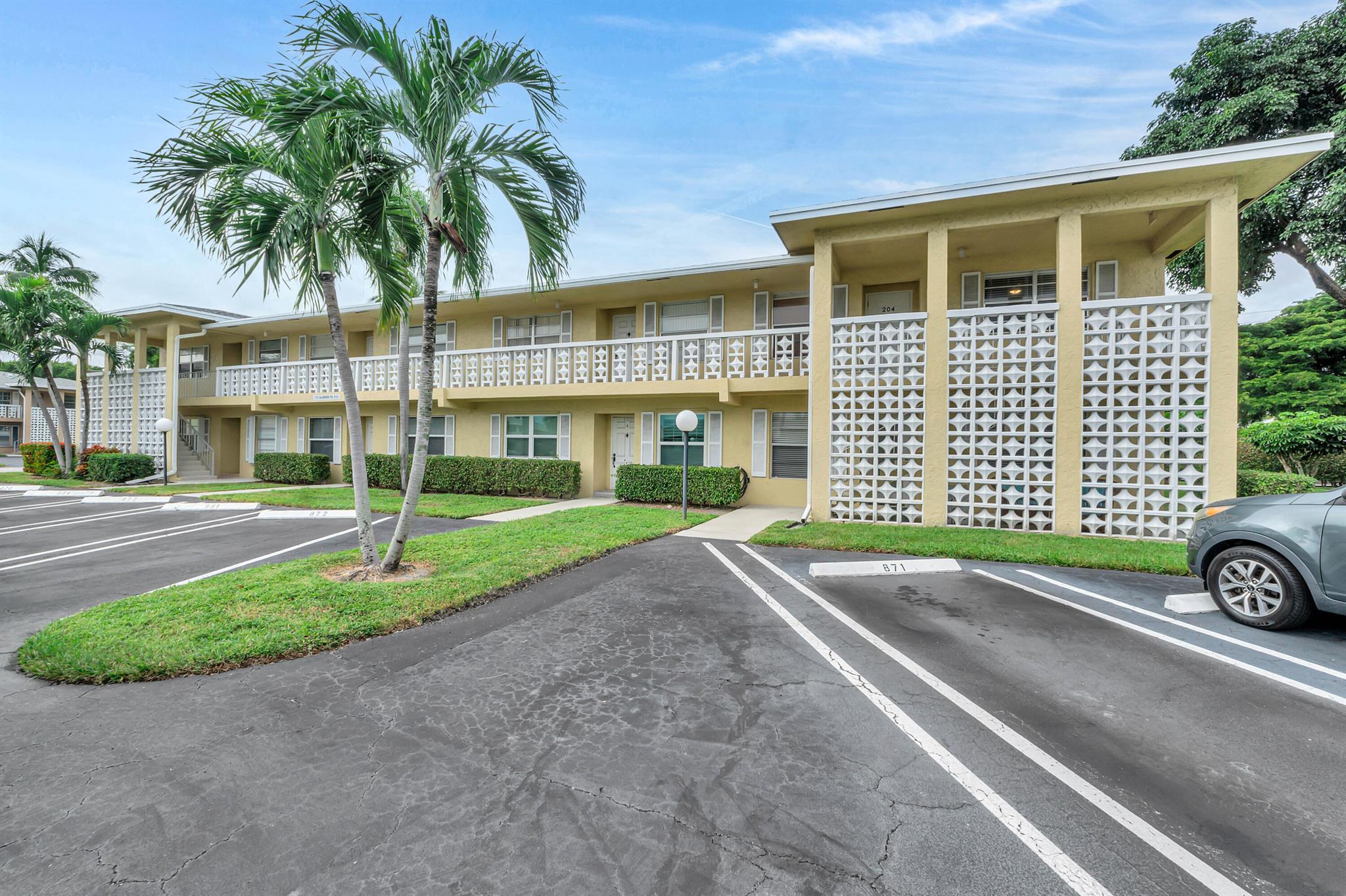 PINES OF DELRAY CONDO - Residential