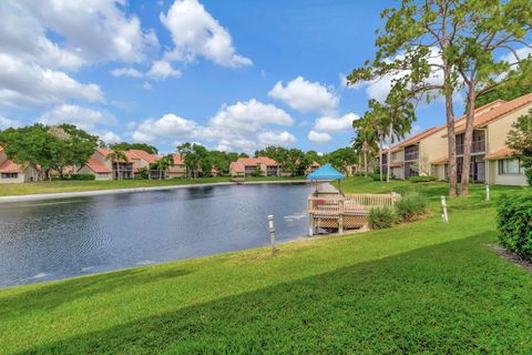 Condominium in Boca Raton FL 5771 Coach House Circle Cir 29.jpg