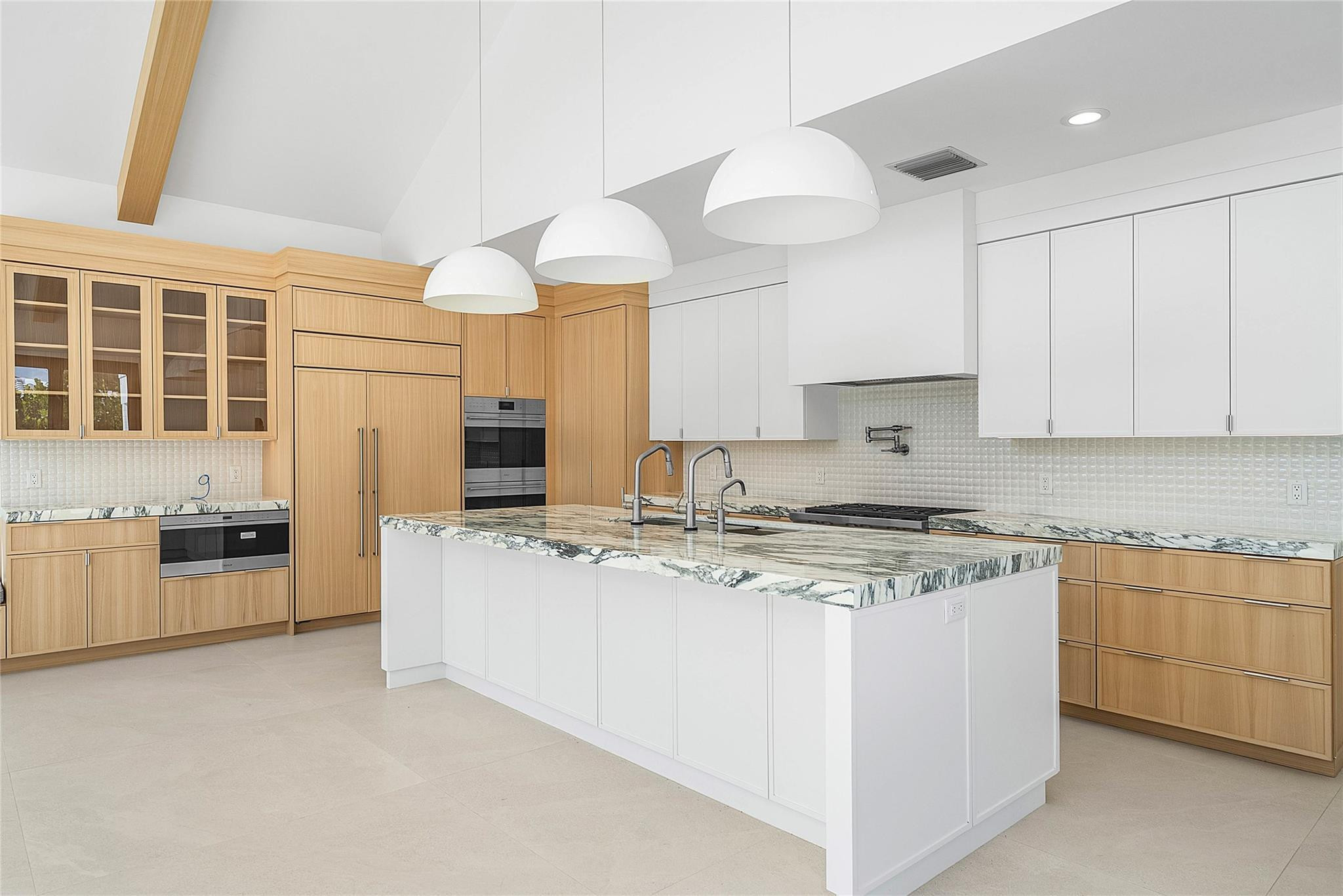 Country Club Point - Residential