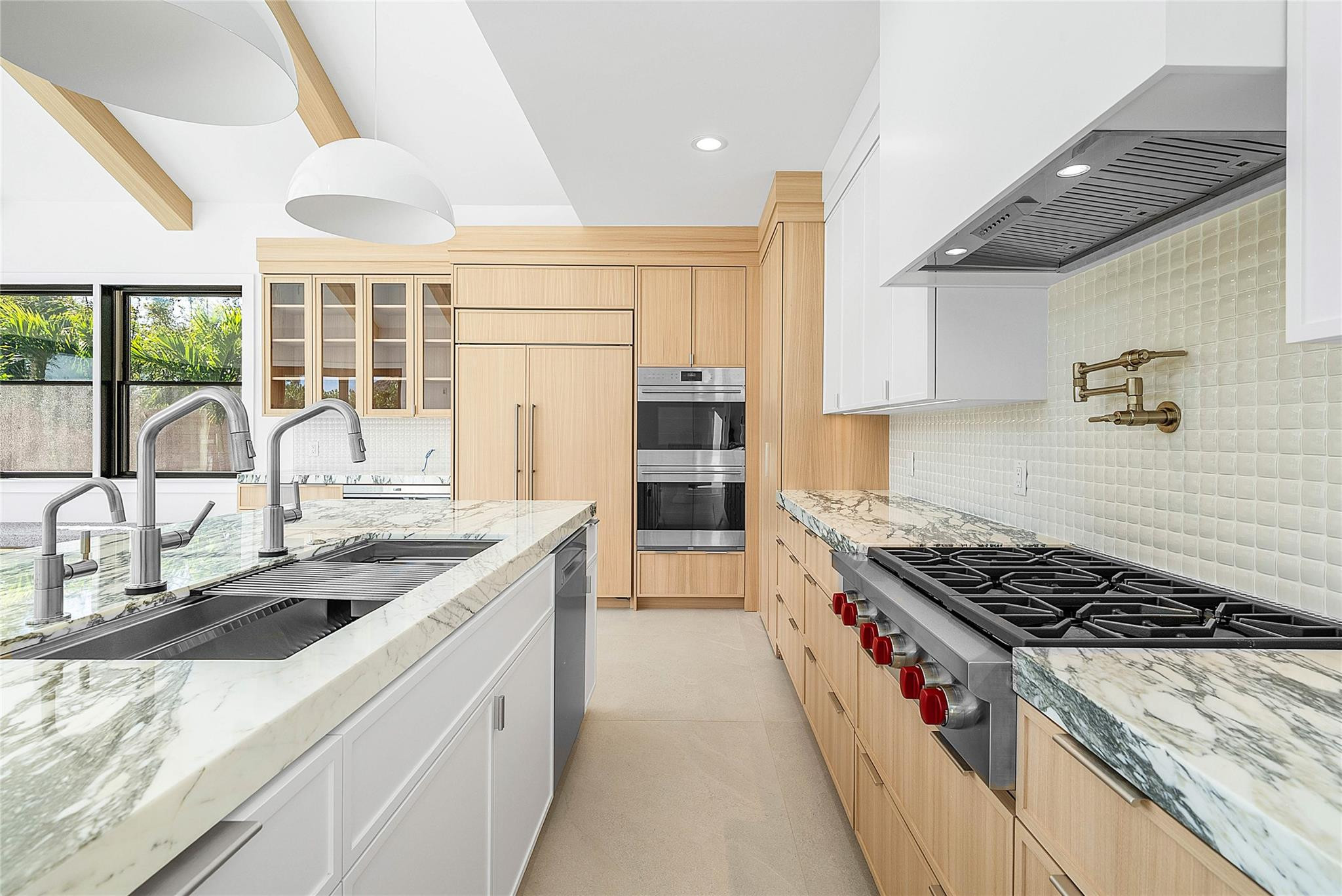 Country Club Point - Residential