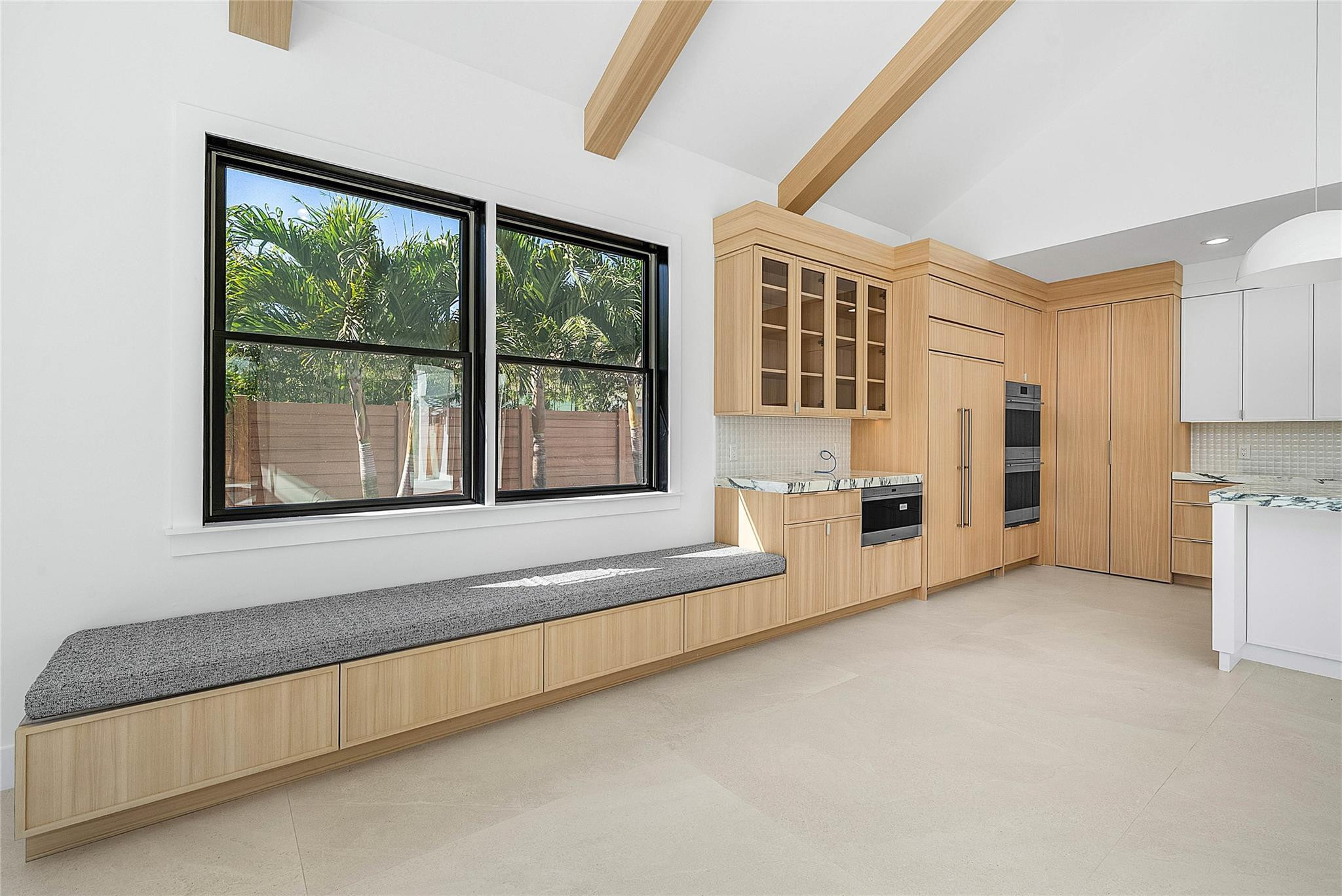 Country Club Point - Residential