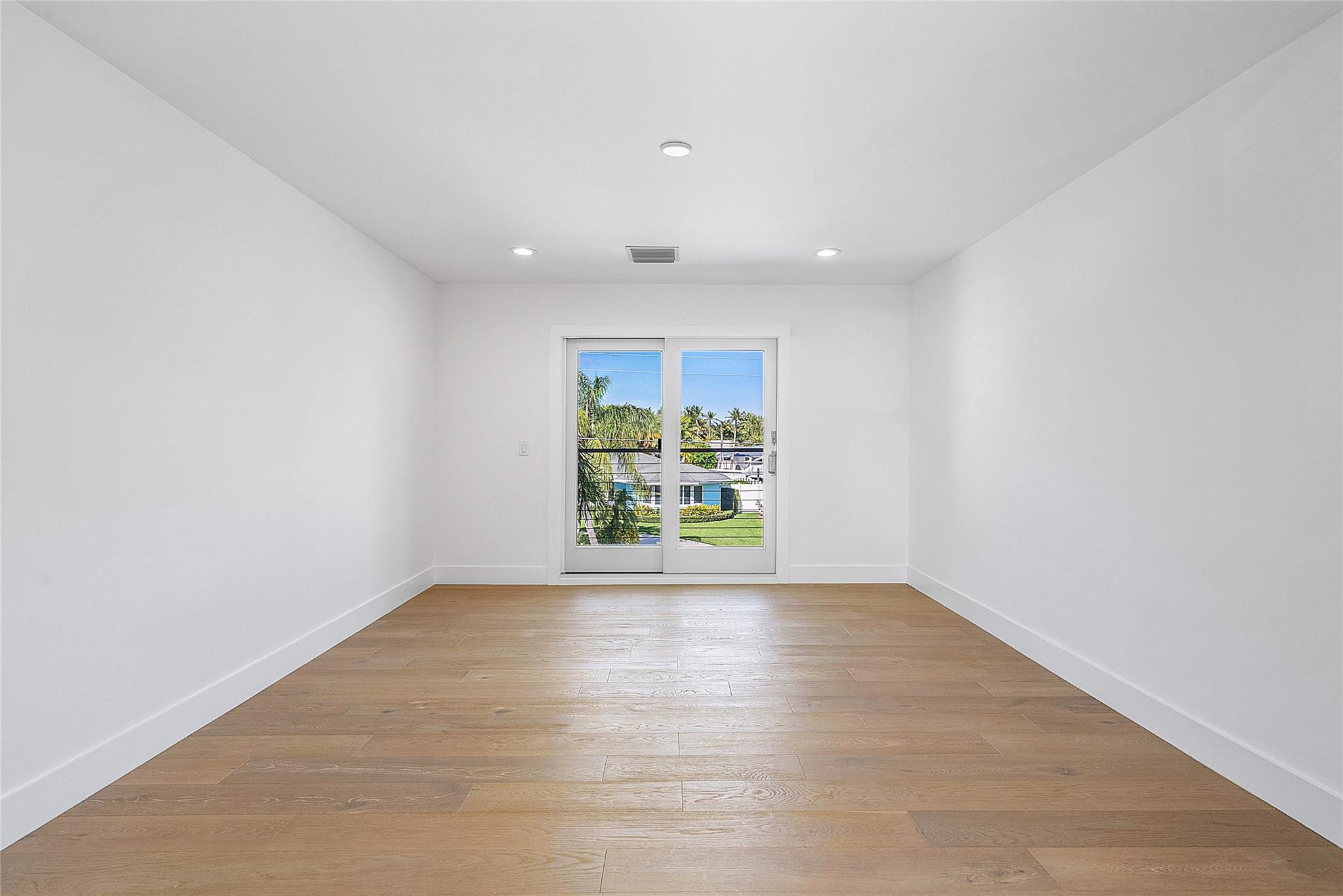 Country Club Point - Residential