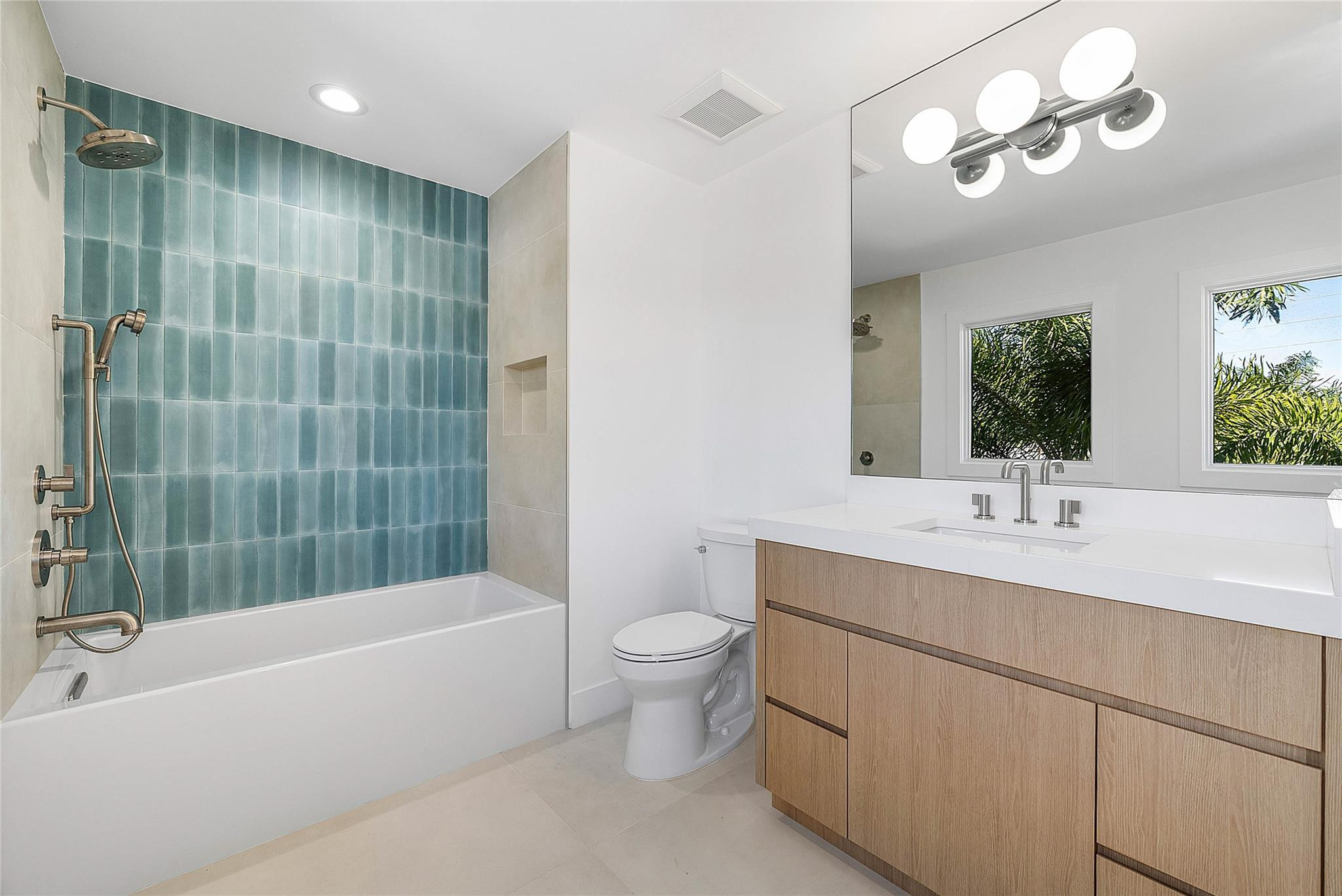 Country Club Point - Residential