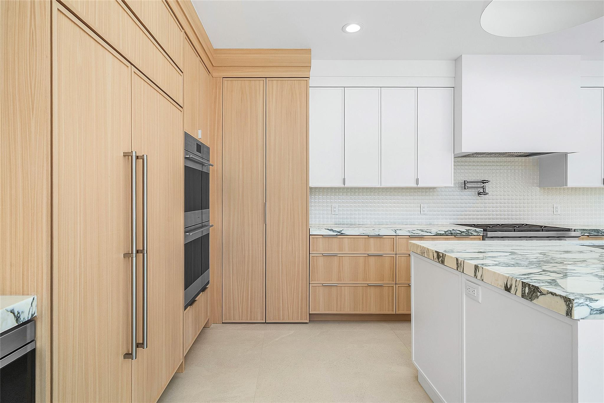 Country Club Point - Residential