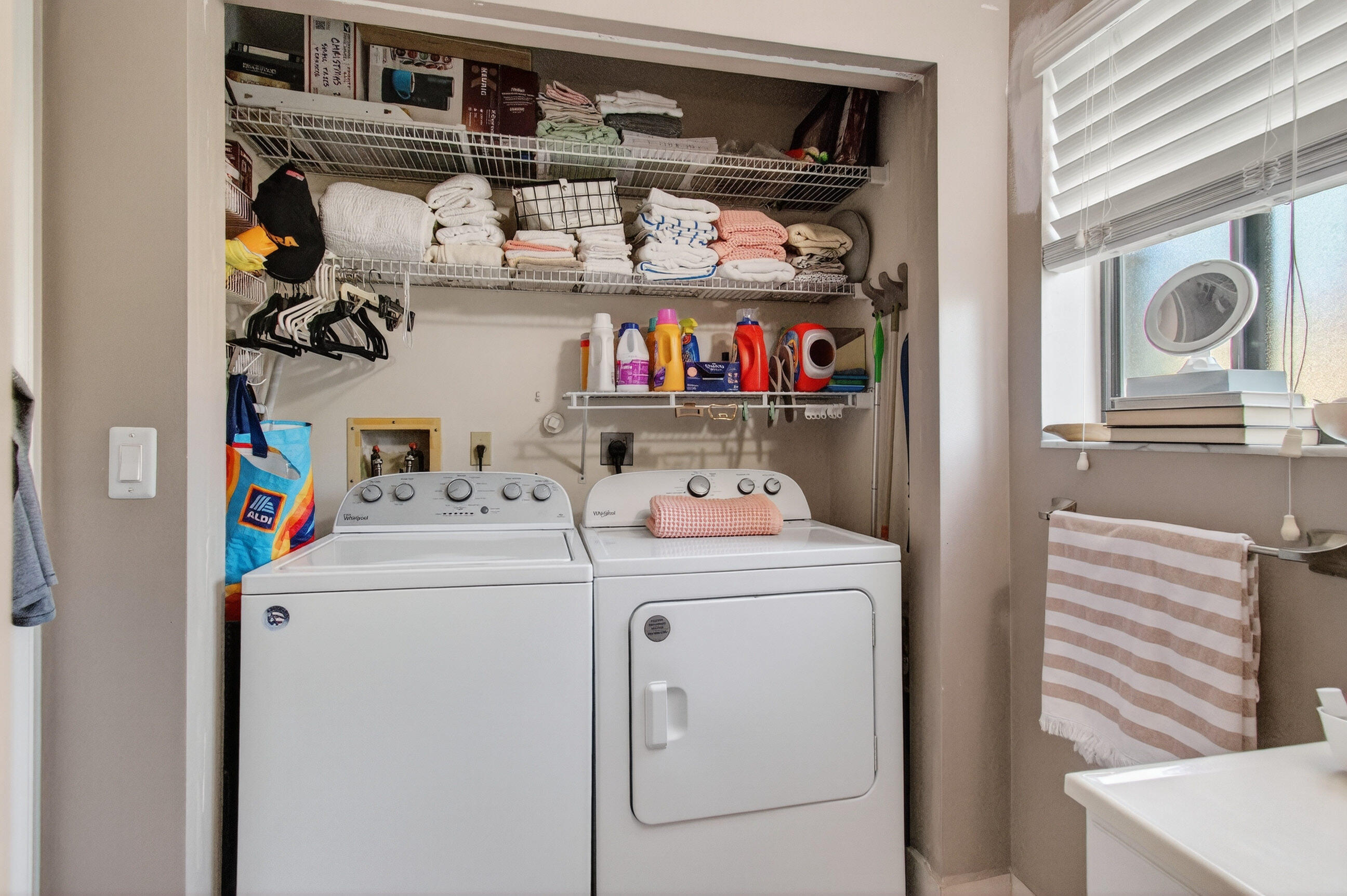 JOGGERS RUN - Residential