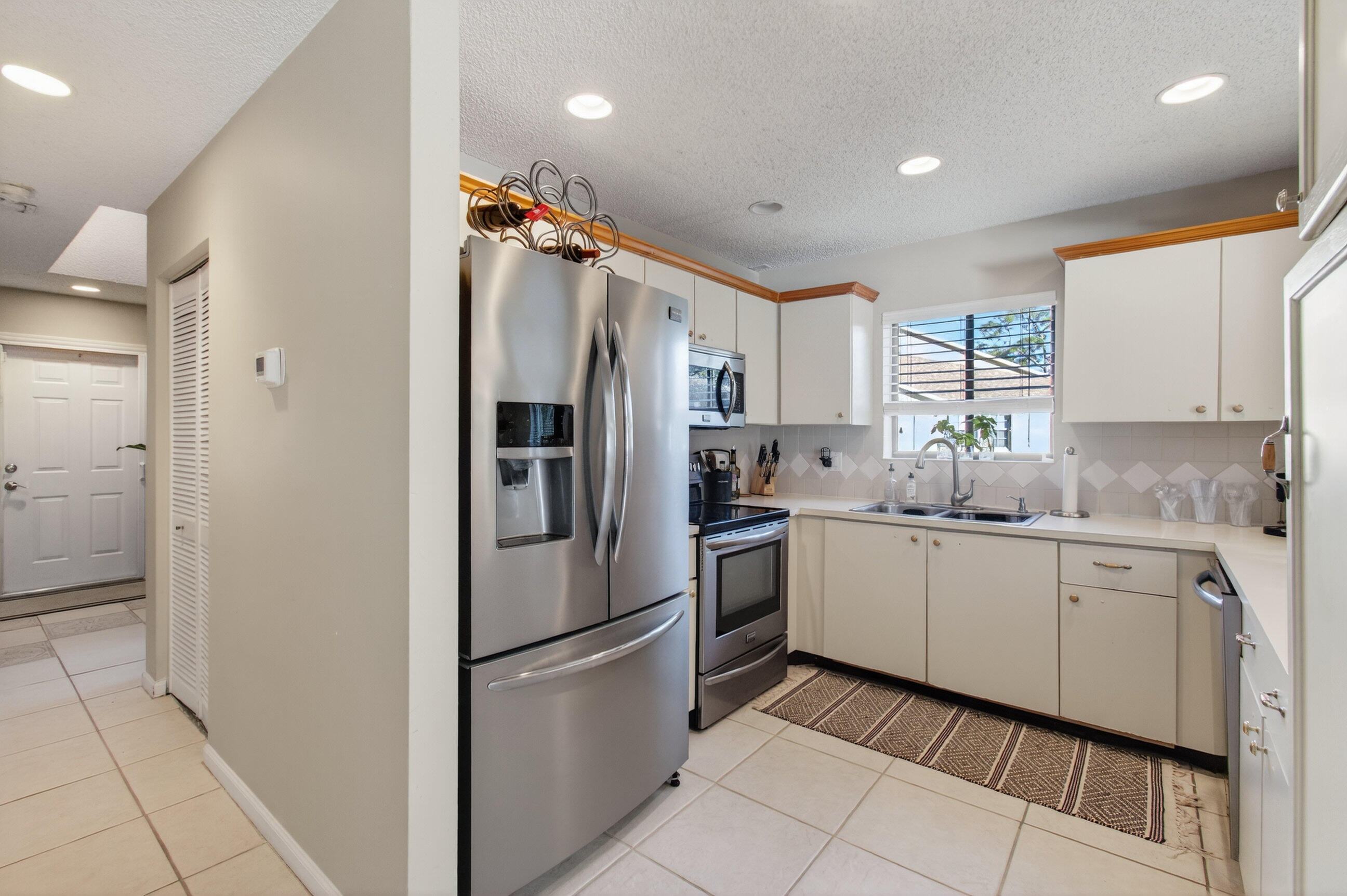 JOGGERS RUN - Residential