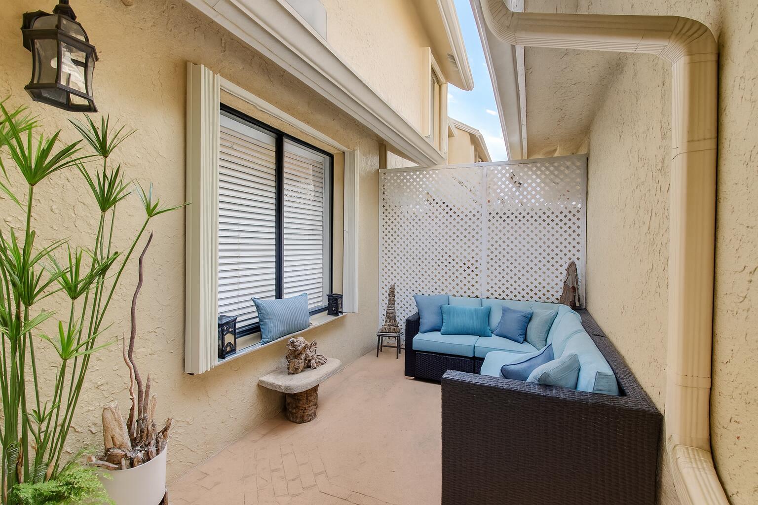 1406 Maplewood Drive