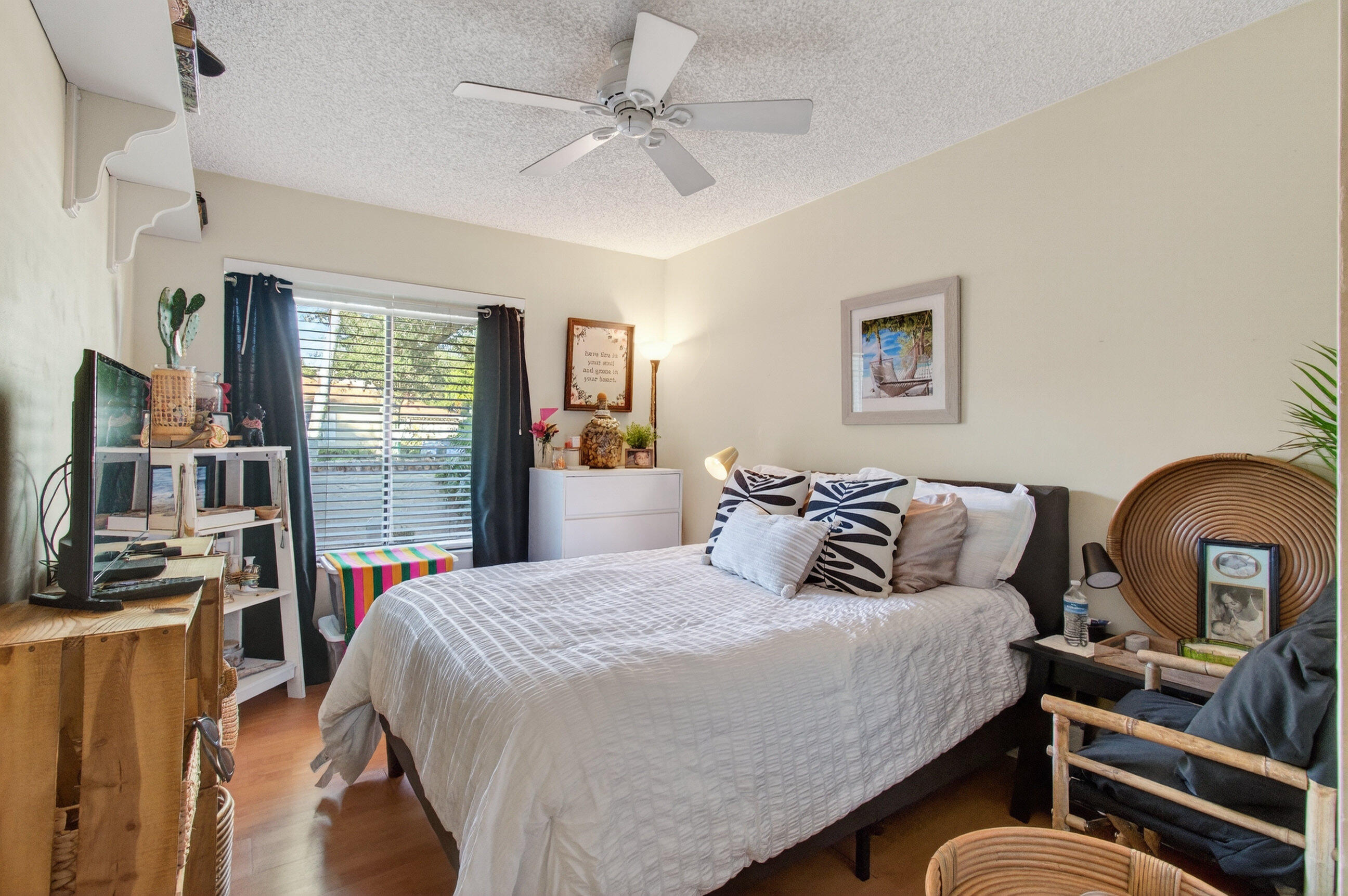 JOGGERS RUN - Residential