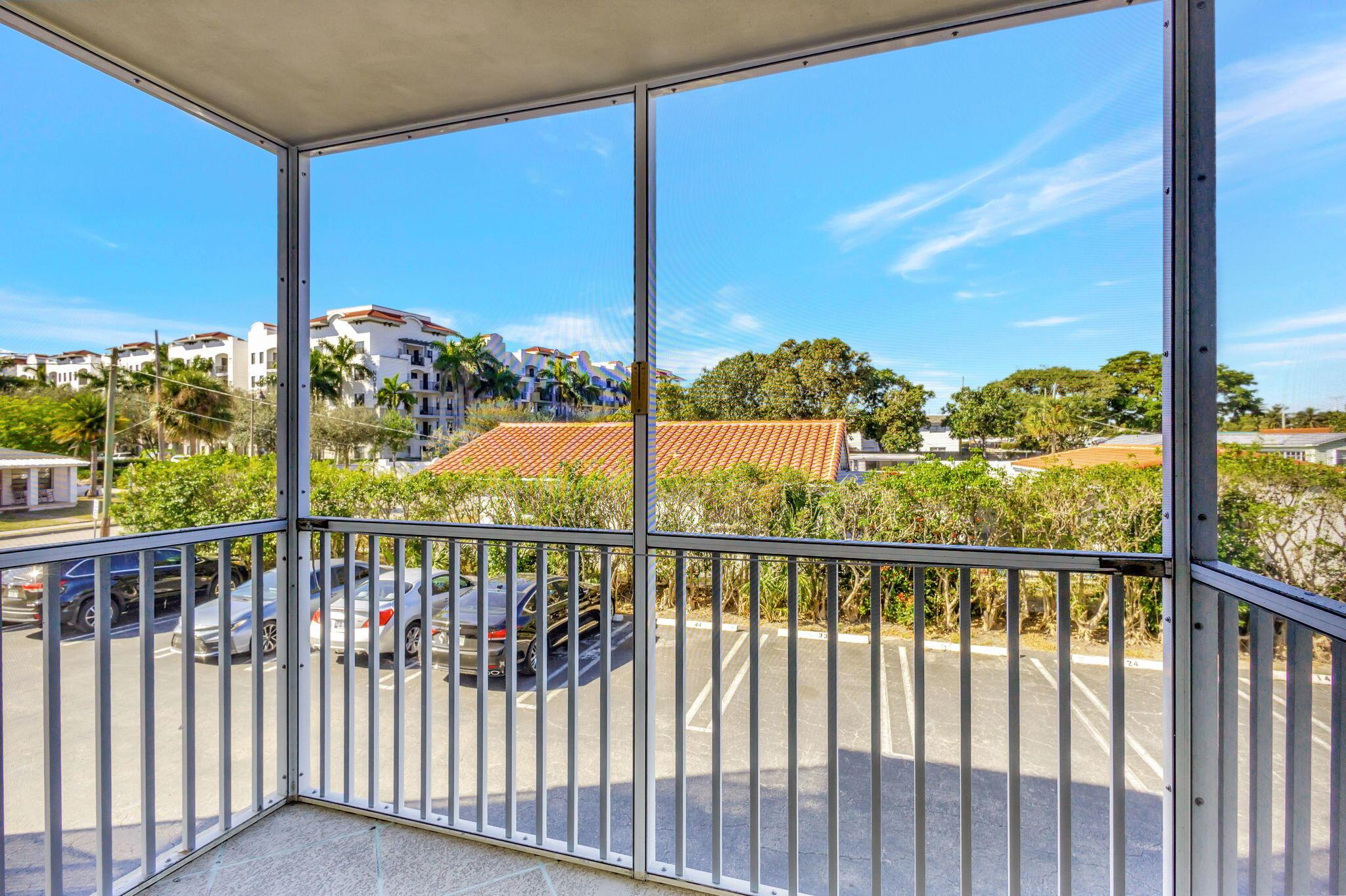 ROSEVIEW GARDEN CONDO - Residential Lease