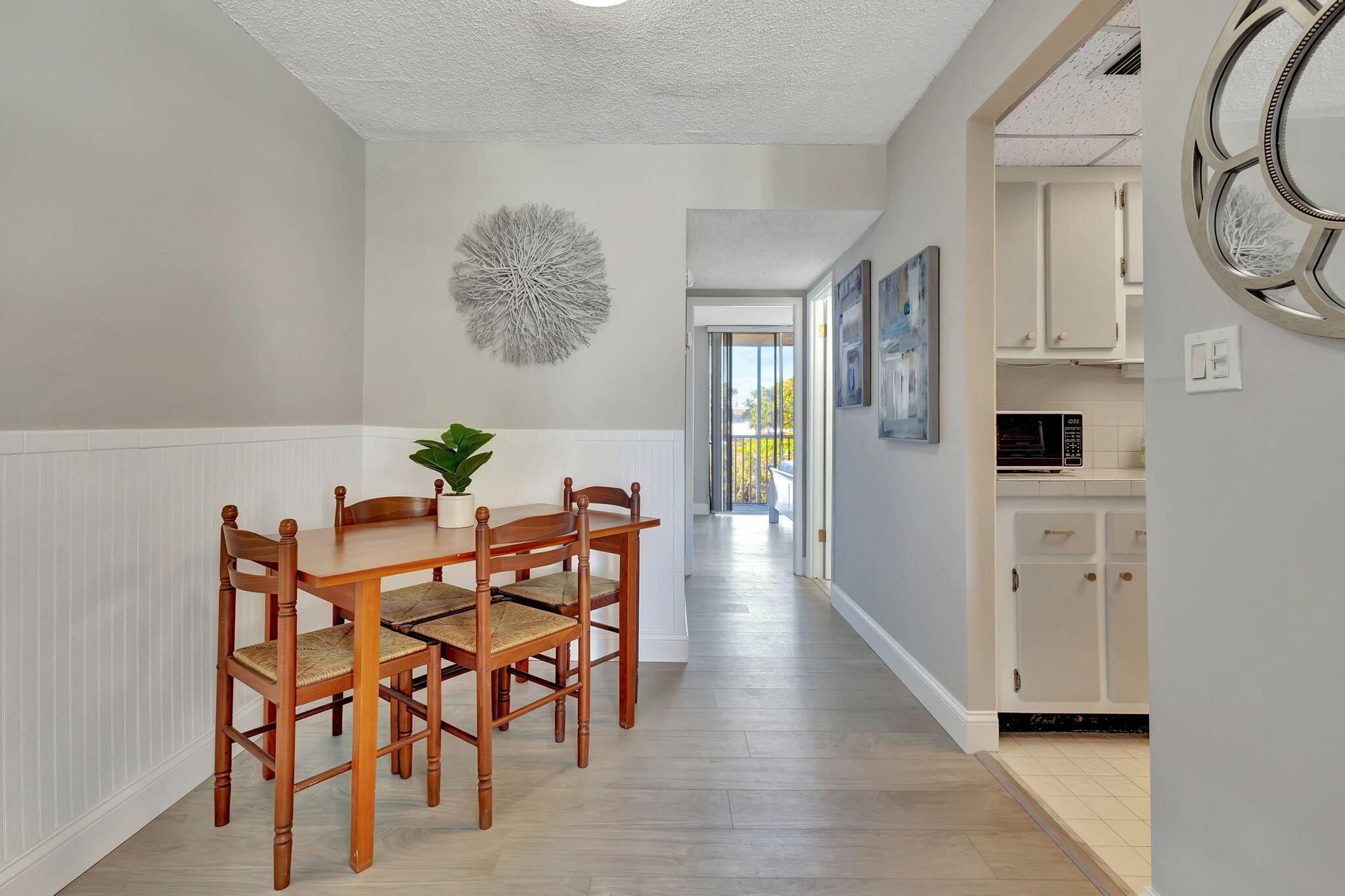 ROSEVIEW GARDEN CONDO - Residential Lease