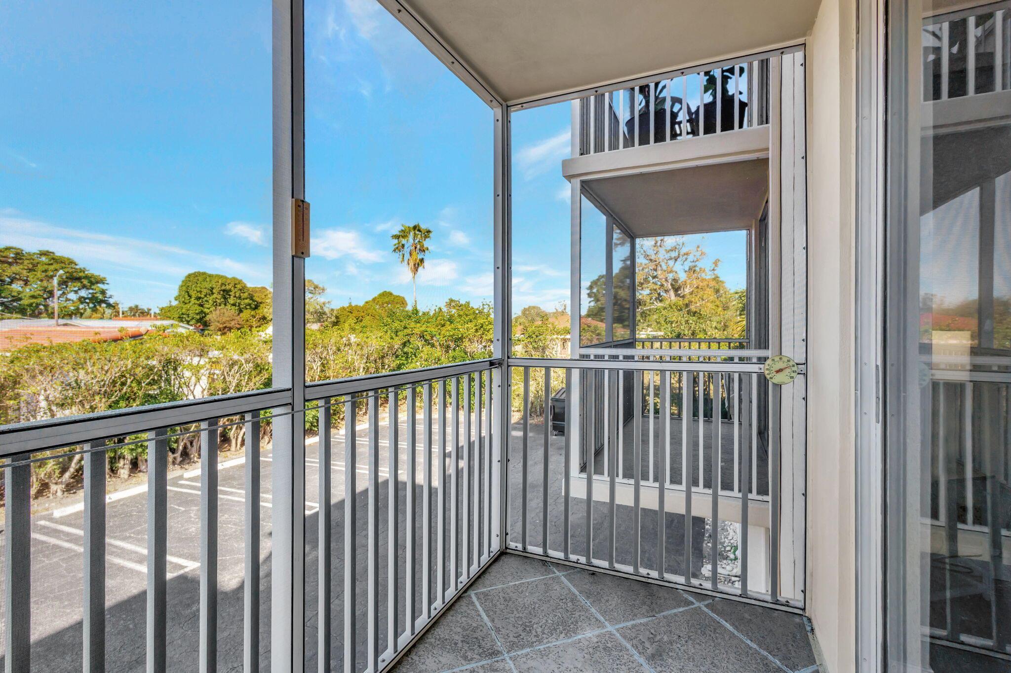 ROSEVIEW GARDEN CONDO - Residential Lease