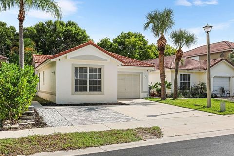 Photo of 4853 Purdue Drive, Boynton Beach, FL 33436 (MLS # F10528053)