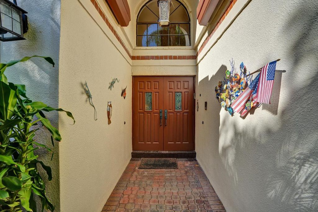 Photo of 7549 Mirabella Drive, Boca Raton, FL 33433 (MLS # R11134510)