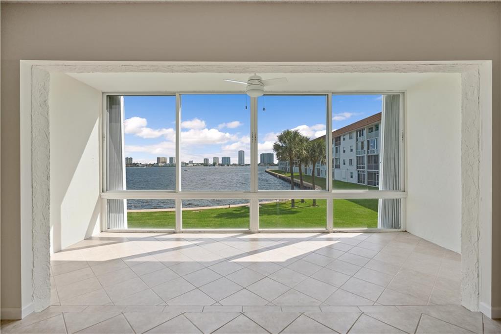 wilshire north - Residential