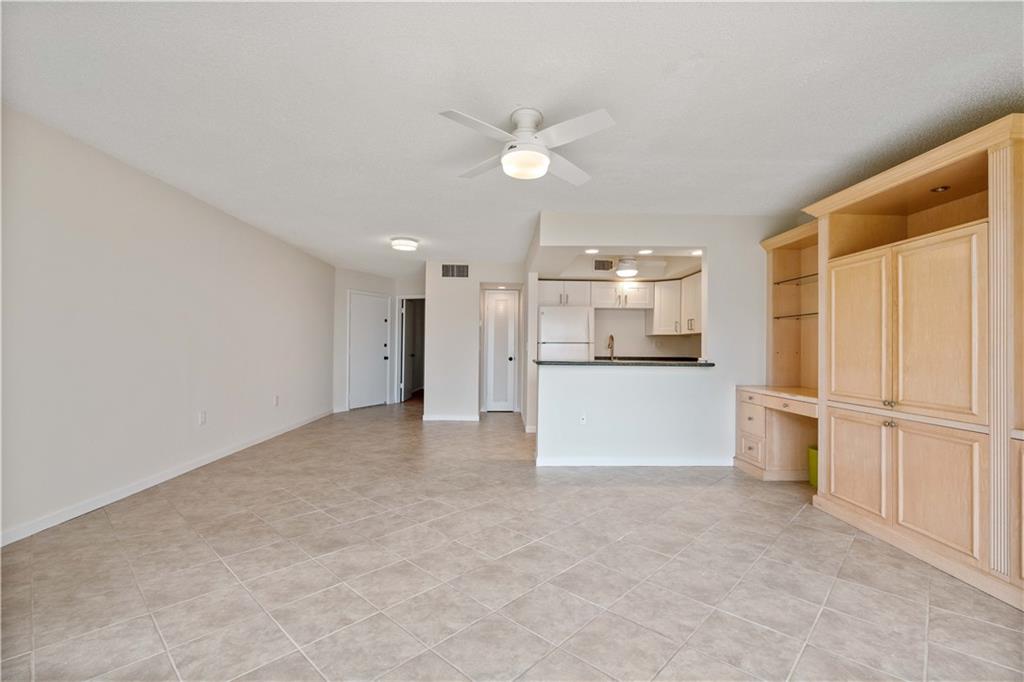 wilshire north - Residential