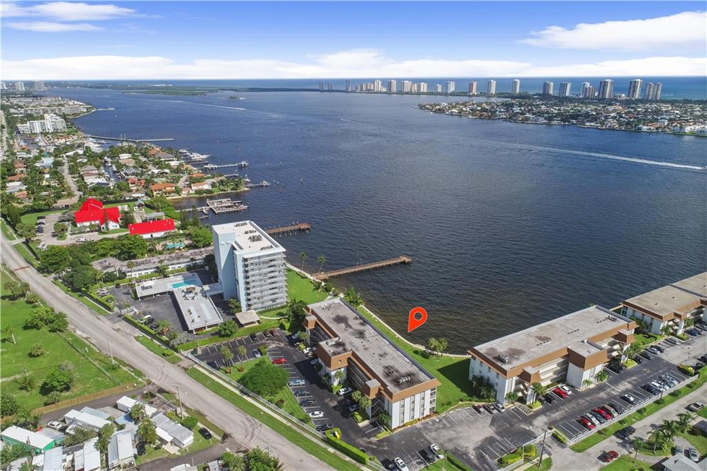 wilshire north - Residential