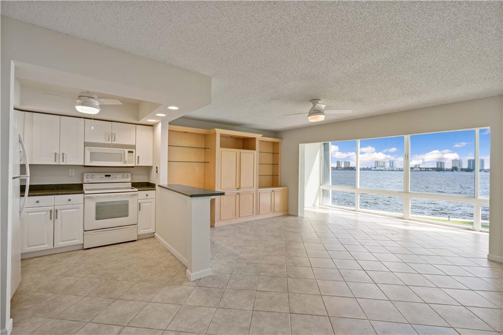 wilshire north - Residential