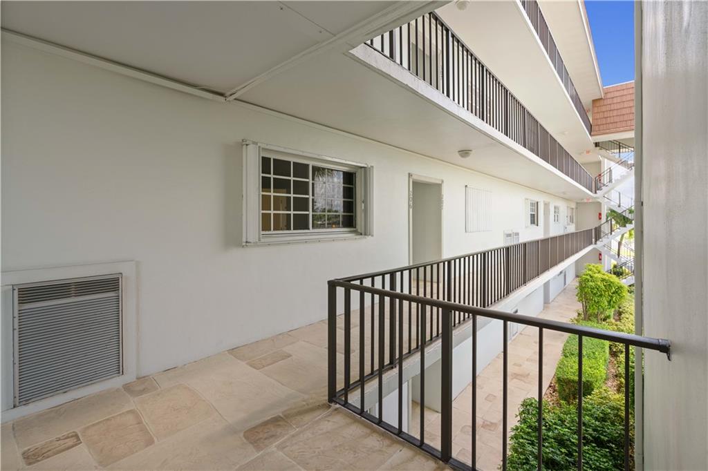 wilshire north - Residential