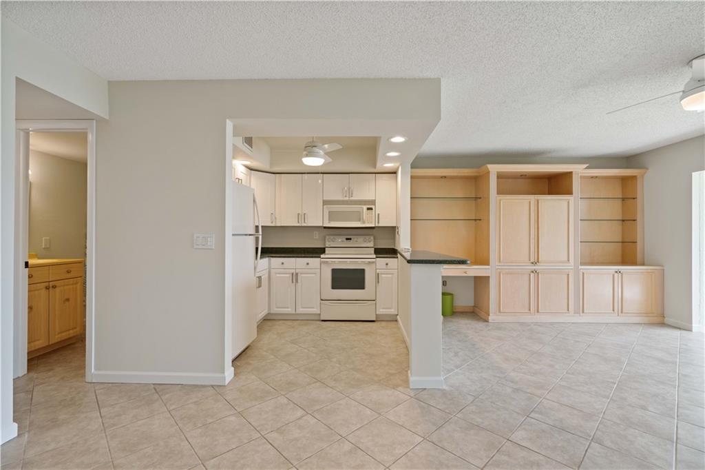 wilshire north - Residential