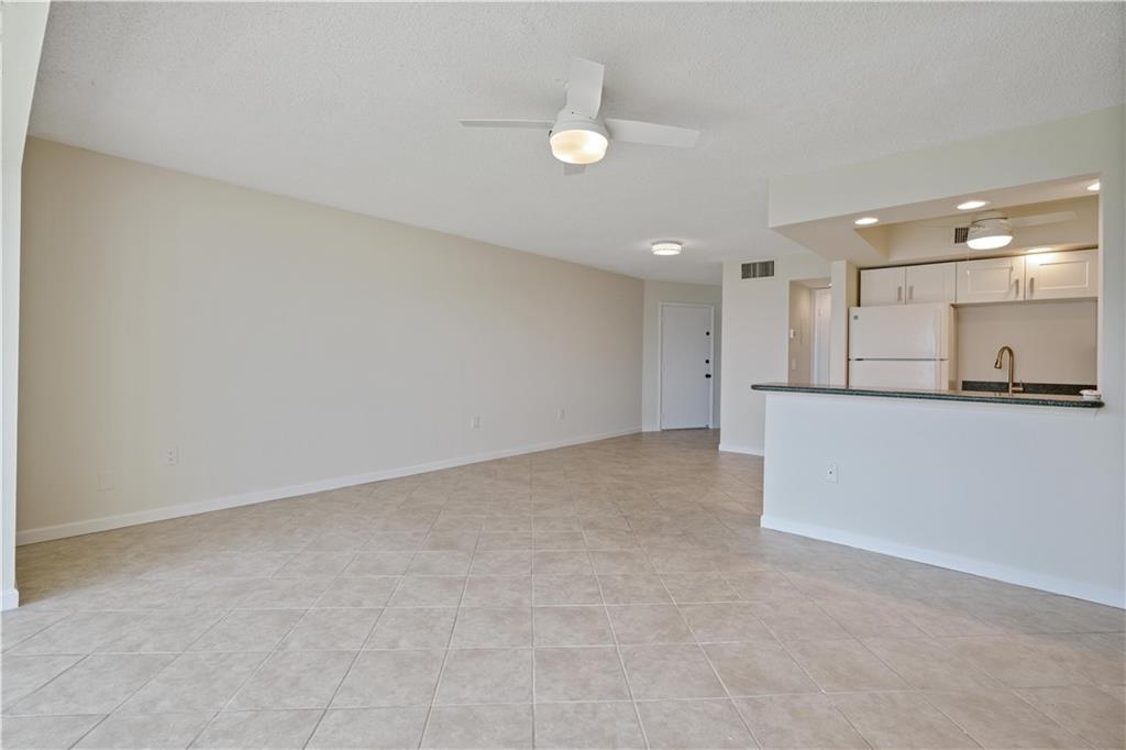 wilshire north - Residential