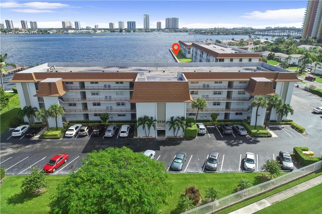 wilshire north - Residential