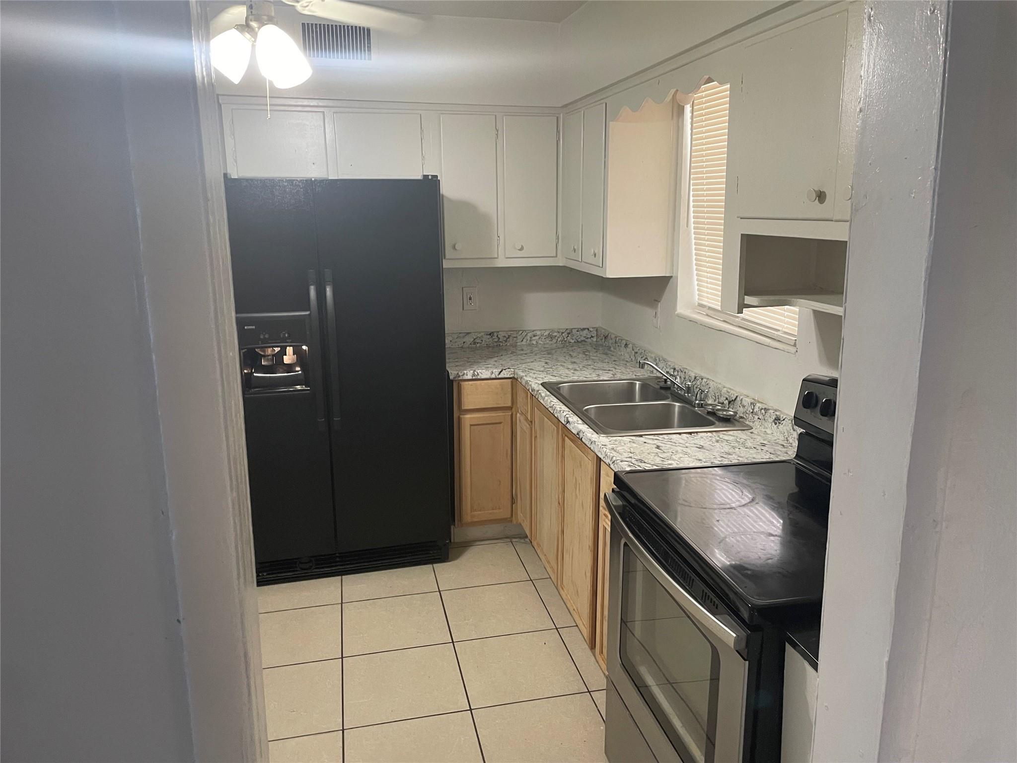 4240 NW 38th Ter