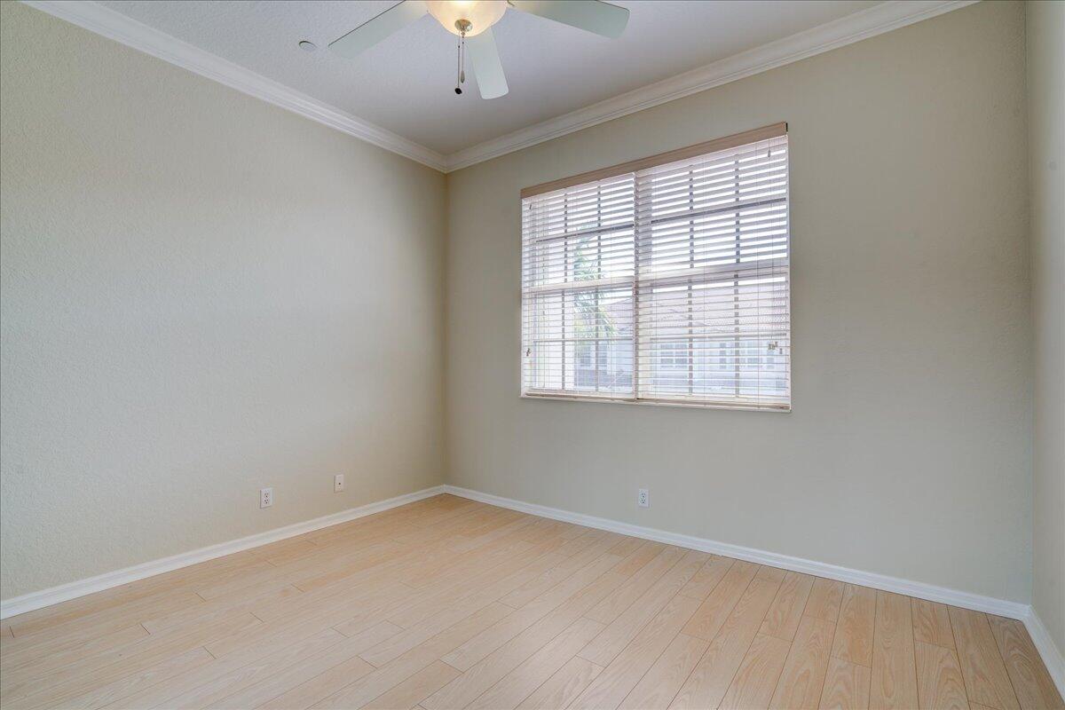 CARRIAGE POINTE TOWNHOMES PUD - Residential