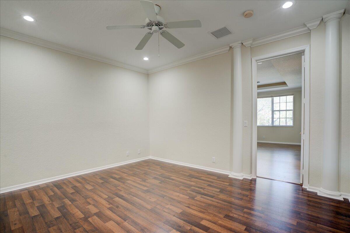 CARRIAGE POINTE TOWNHOMES PUD - Residential