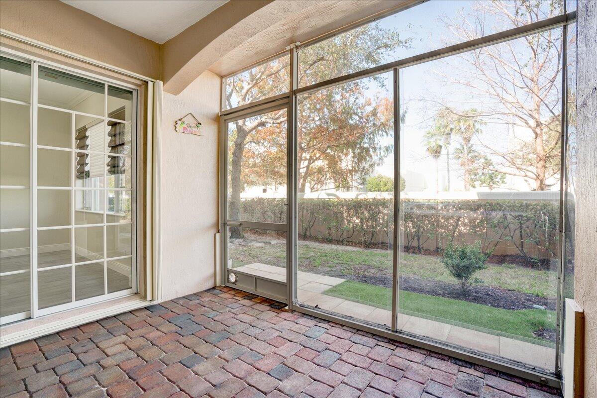 CARRIAGE POINTE TOWNHOMES PUD - Residential