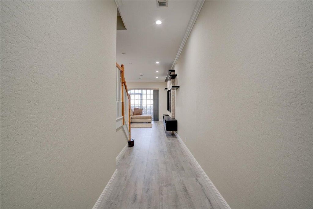 Photo of 13 Nottingham Place, Boynton Beach, FL 33426 (MLS # R11164766)