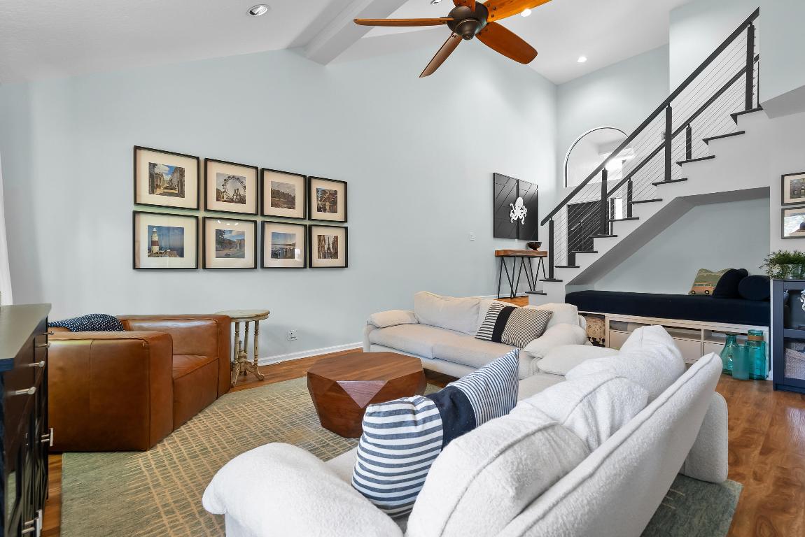 OAK HARBOUR 4 - Residential