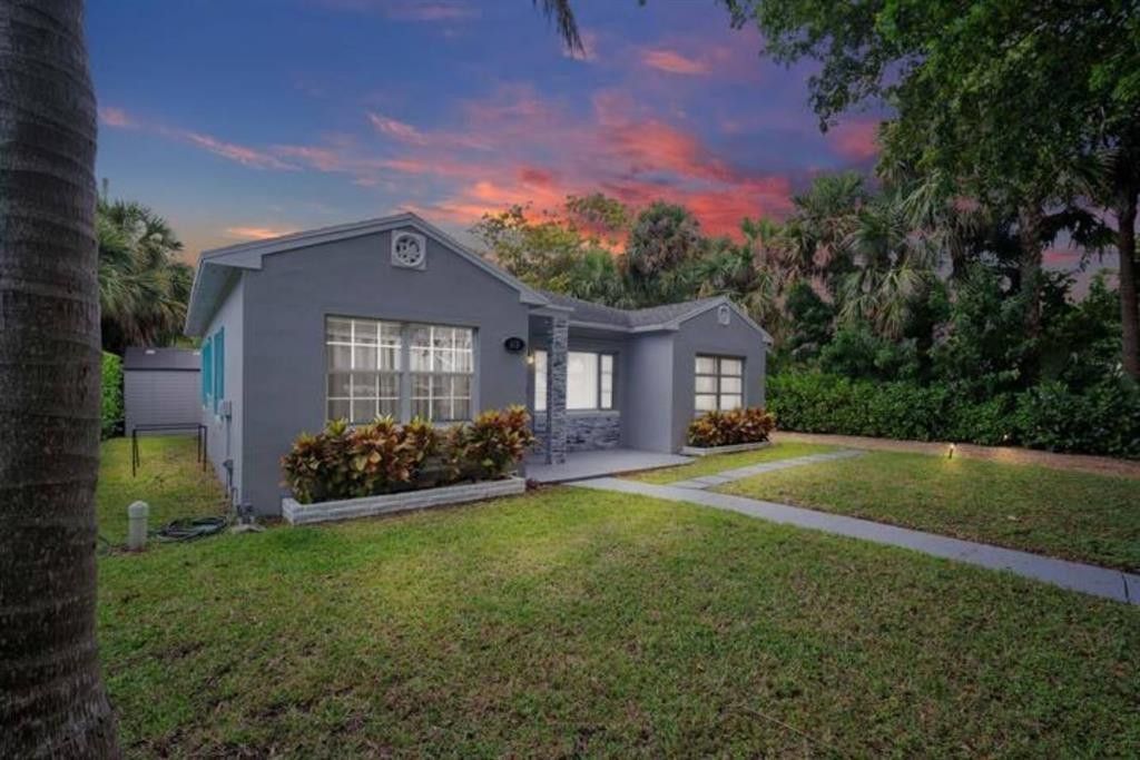 Photo of 416 56th Street, West Palm Beach, FL 33407 (MLS # F10552597)