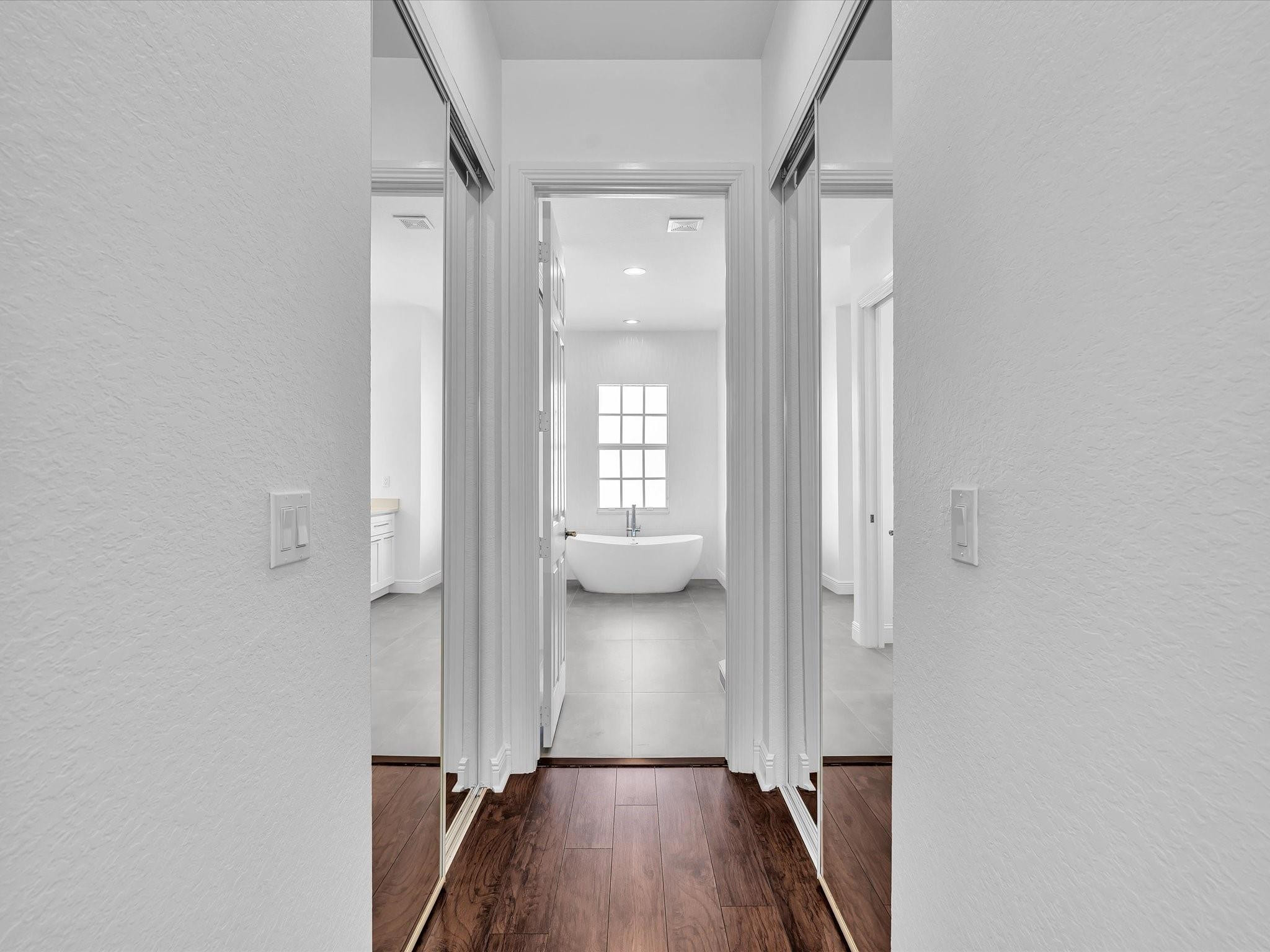 Lakeside Village At Davie - Residential