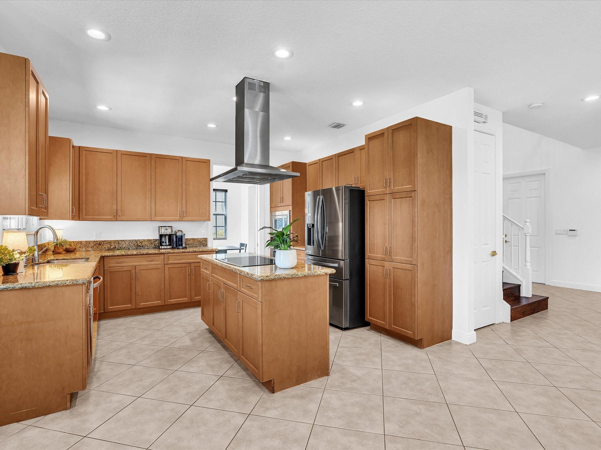 Lakeside Village At Davie - Residential