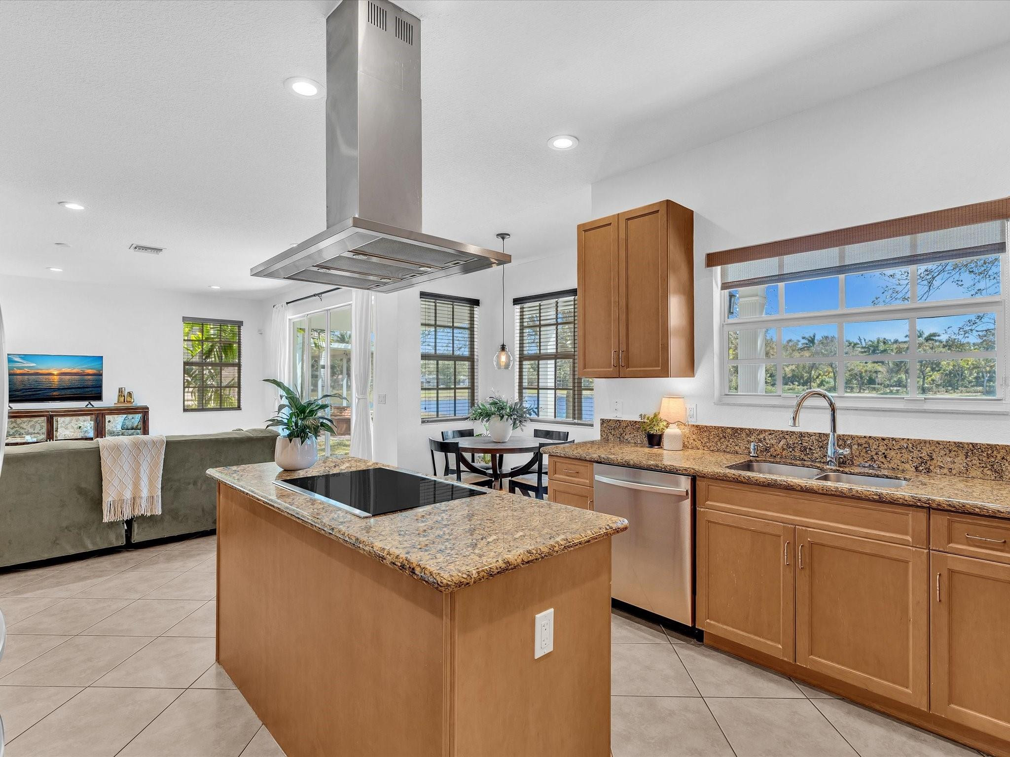 Lakeside Village At Davie - Residential